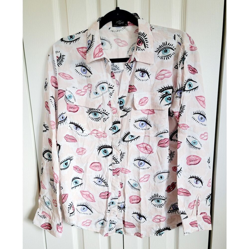 Milk & Honey‎ M Oversz Womens Shirt Top Graphic Print-Button Front Lips Eyes LS